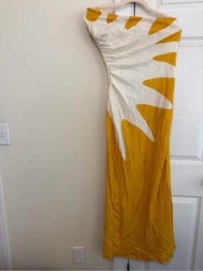 Celandine Anthropologie Women's Strapless Yellow & Cream Sunburst Maxi Dress